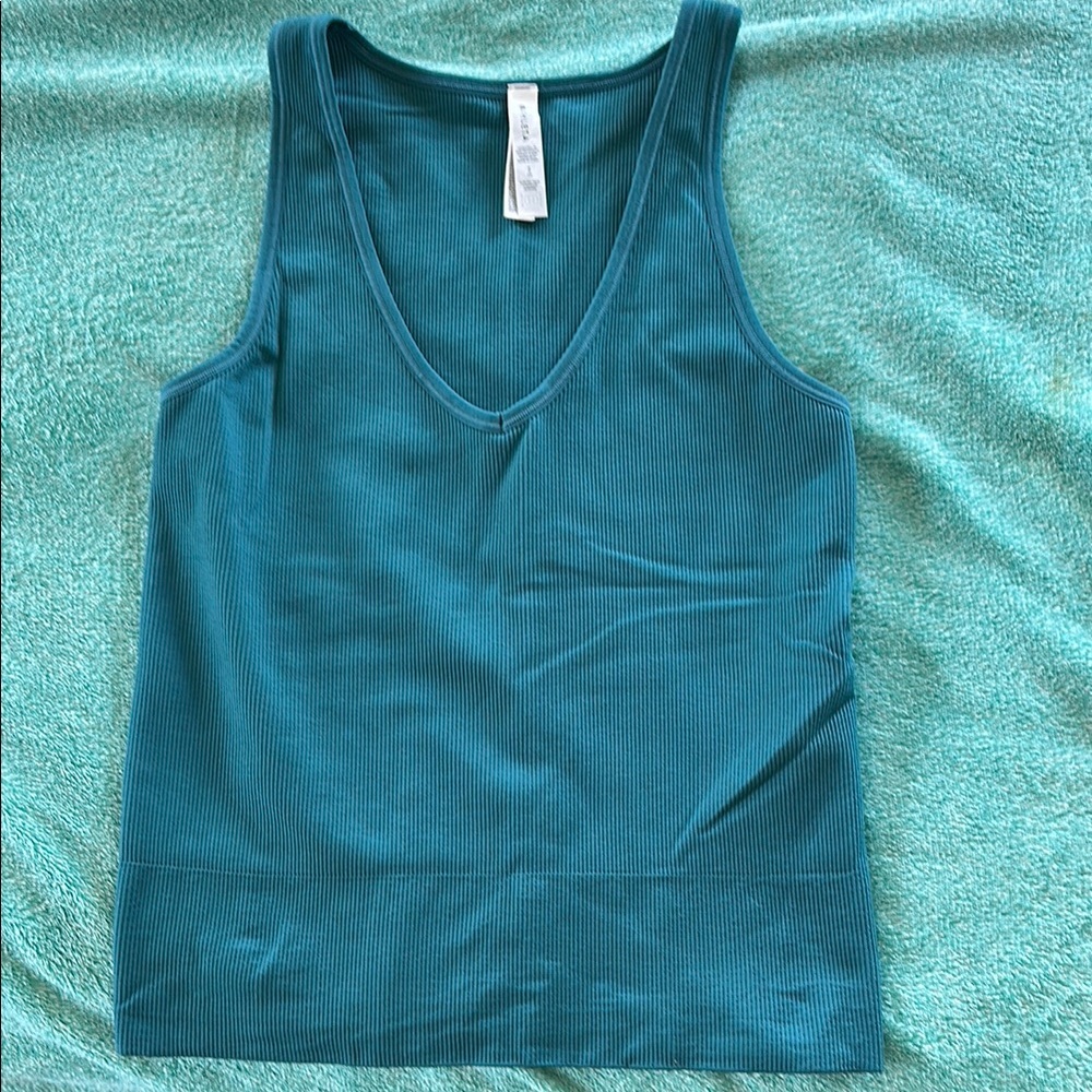 Athleta V-neck Teal Ribbed Tank Top- worn once! Size Small